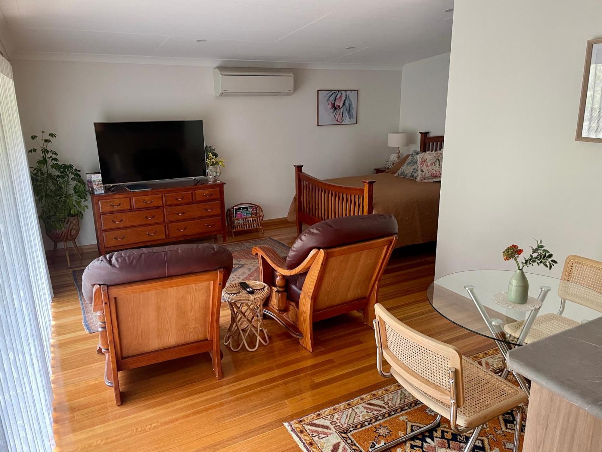 Apartamento Amaroo With A View Set On A 50 Acre Hobby Farm Collinsvale Exterior foto