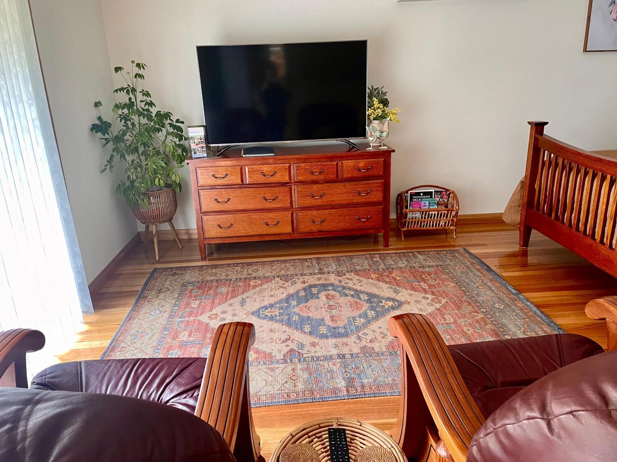 Apartamento Amaroo With A View Set On A 50 Acre Hobby Farm Collinsvale Exterior foto